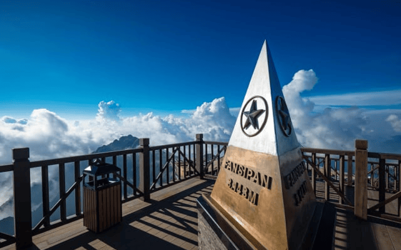 thue-xe-16-cho-di-sapa